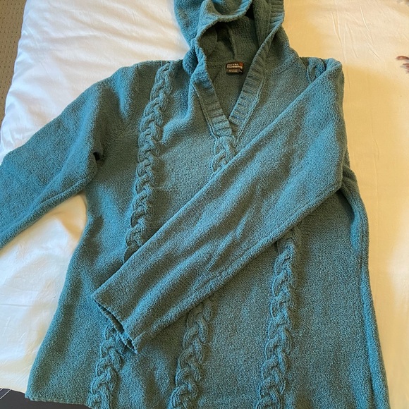 Sweater - Picture 3 of 4